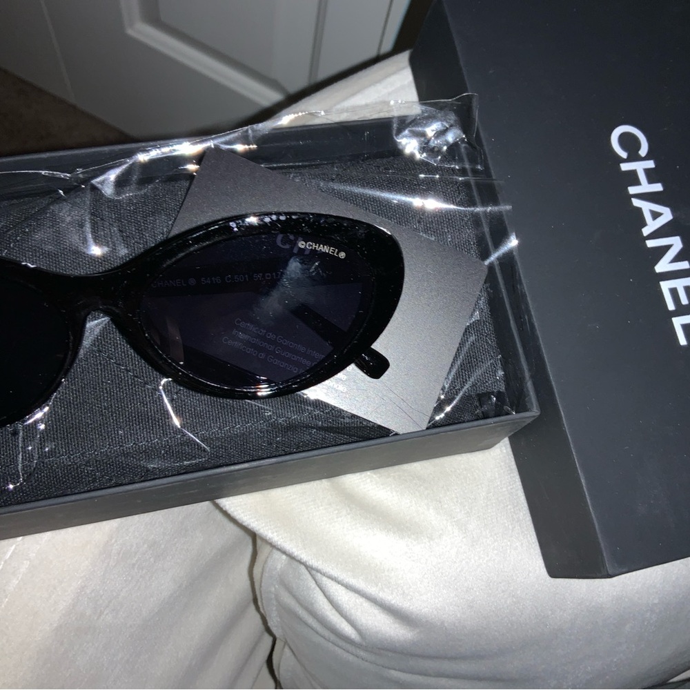 CHANEL Black Cat-Eye Sunglasses with Dark Lenses GORGEOUS